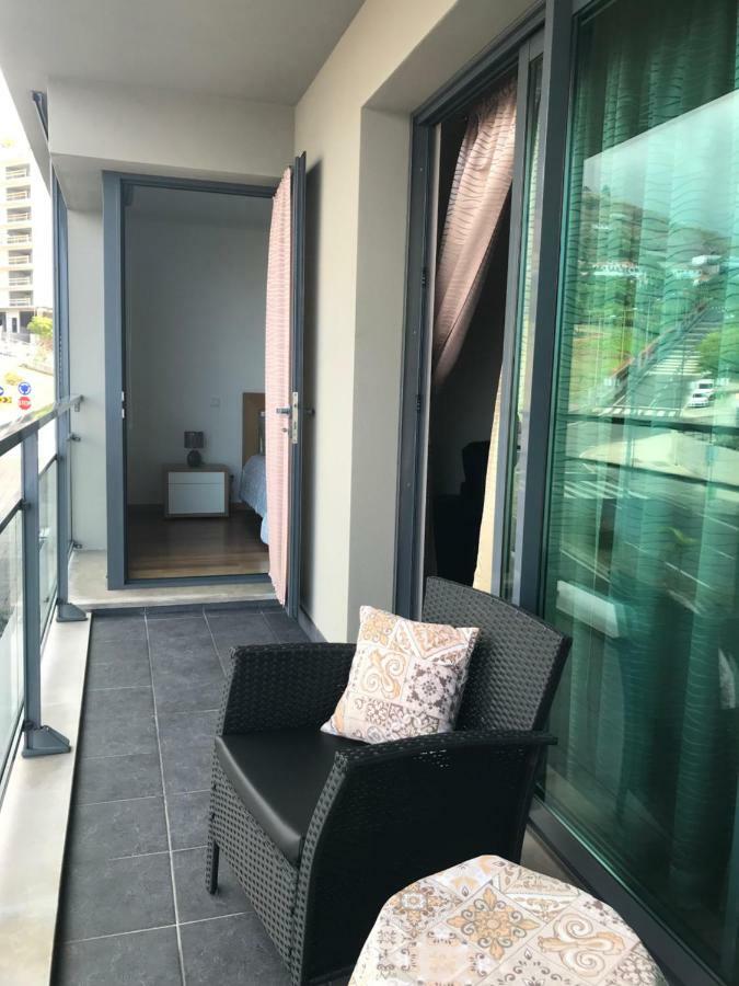 Lou-Jos Appartement Funchal  Buitenkant foto